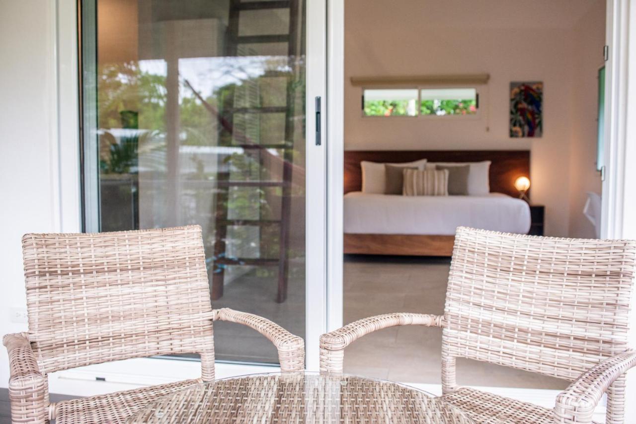 Aves Hotel Montezuma Buitenkant foto
