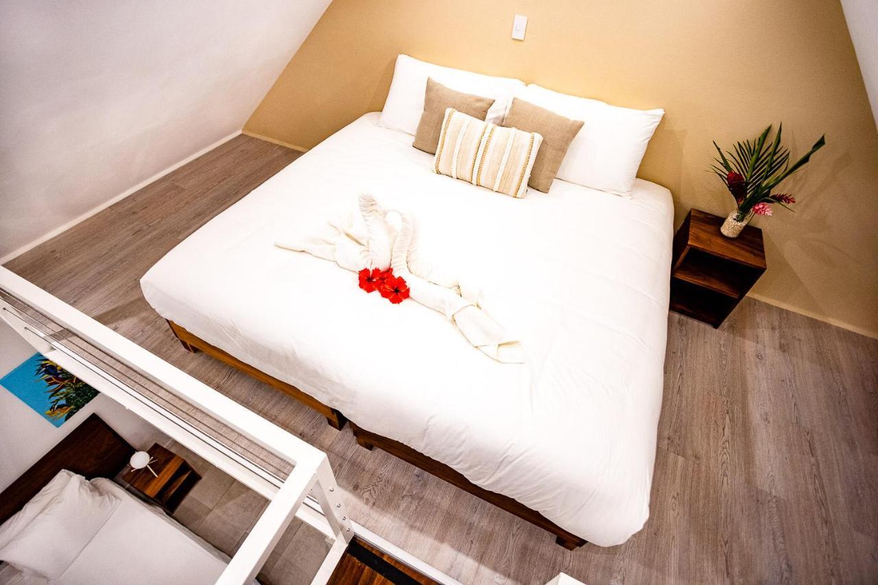 Aves Hotel Montezuma Buitenkant foto